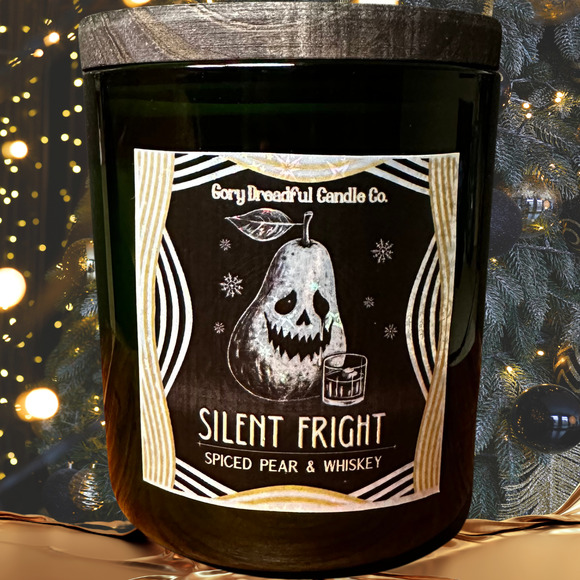 Silent Fright Luxury Crackling Wooden Wick Candle: Spiced Pear & Whiskey Scent - Picture 5 of 9